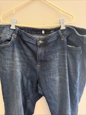 Kut from the Kloth Indigo Straight Leg Men's Jeans